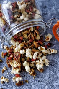 Savoury snack mix