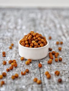 Crunchy spiced chickpeas