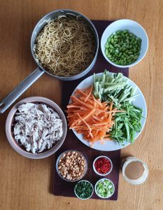 Chicken noodle salad peanut dressing