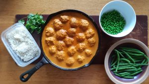 Chicken kofta curry
