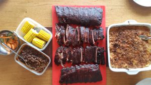 BBQ ribs and macaroni cheese