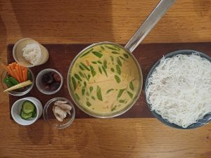 Chicken curry noodle soup
