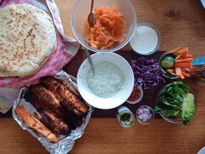 Coconut tandoori salmon naanwiches