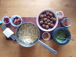 Courgette polpette with pistachio and lemon pesto