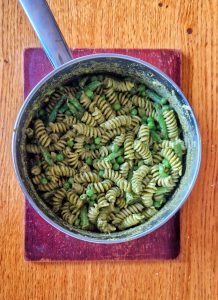 Pasta pesto