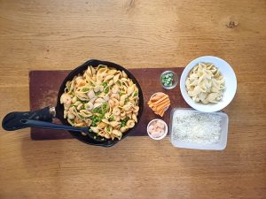 Prawn and pea pasta