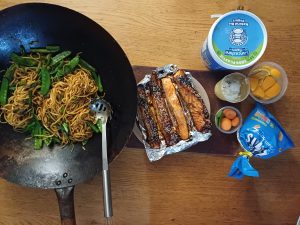 Sesame salmon with veg noodles