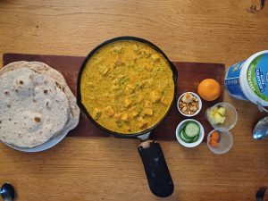 Paneer pea and spinach curry with chapattis