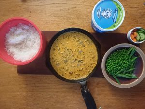 Mushroom and spinach stroganoff