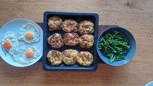 Spicy cheesy bubble and squeak cakes