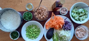 Tuna poke bowls