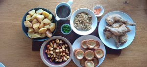 Mini roast chicken dinner
