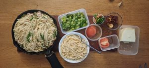 Chilli and garlic prawn linguine