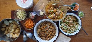 Curry and sesame crispy tofu