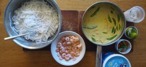 Prawn curry noodle soup