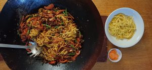 Chilli beef and veg noodles